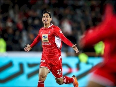 پرسپولیس برای جذب دائم محمد نادری جلسه گذاشت!