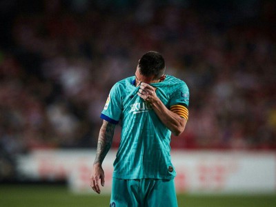 گرانادا 2-0 بارسلونا؛ خبری از بارسلونای آماده نیست!