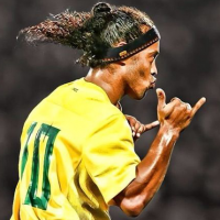 کاربر Ronaldiniho در 14بازیکن